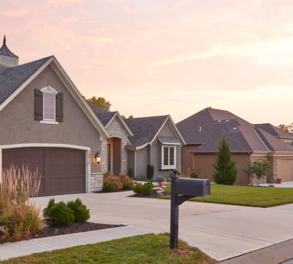 houses on neighborhood street
